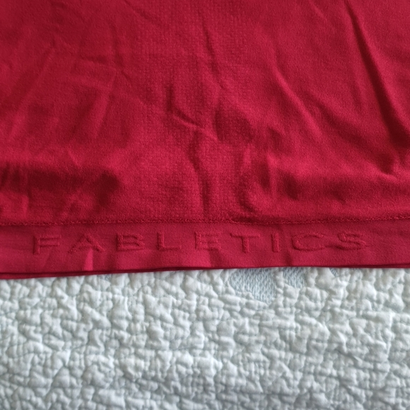 Fabletics workout top - Picture 8 of 8